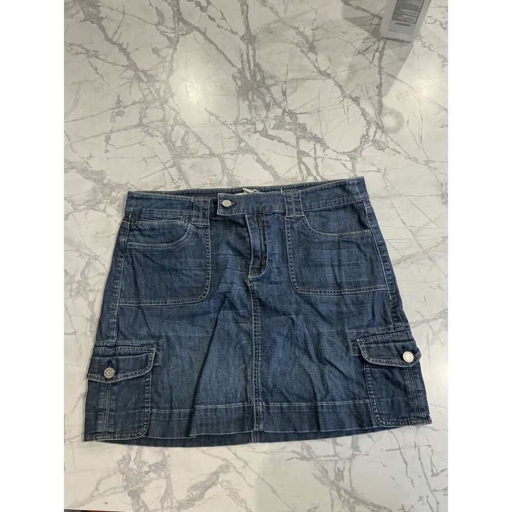 White house Black Market cute denim cargo skirt size 8